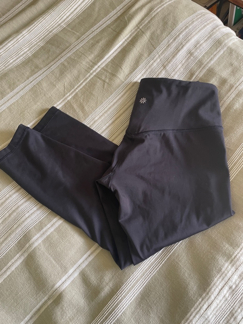 Athleta Elation Train 7/8 Leggings